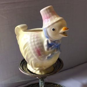 Vintage Shawnee creamer chick with hat